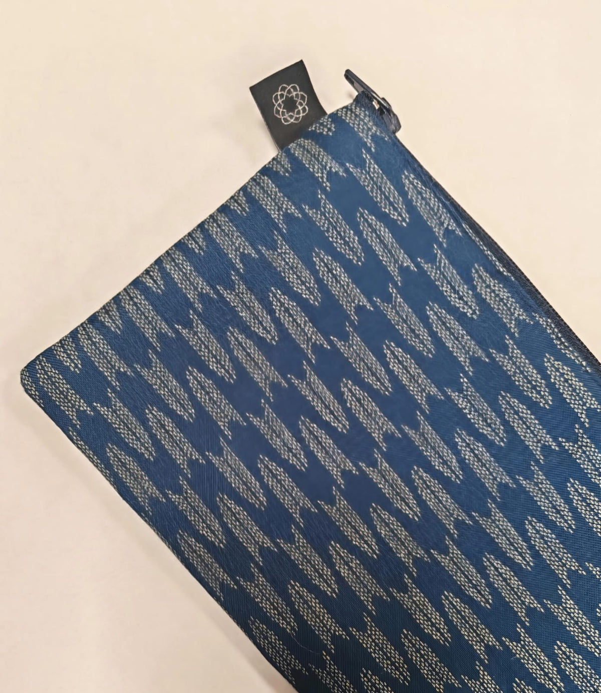 Blue Arrow Juzu Pouch