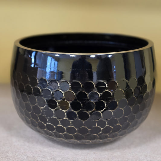 Black Bell 9.5 - Ø 24.5 cm.