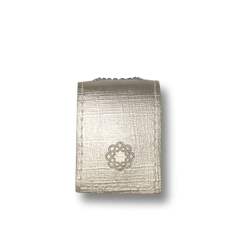 Porta Omamori Apple Skin®