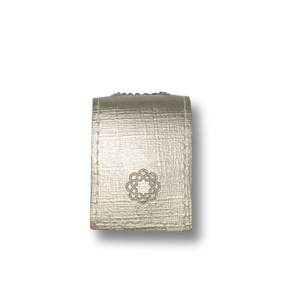 Porta Omamori Apple Skin®